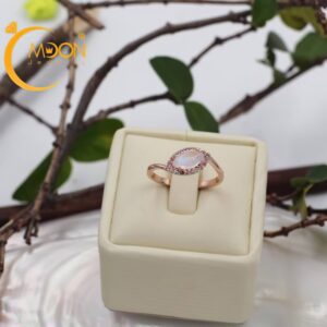 Nhẫn đính đá Moonstone (N0075)
