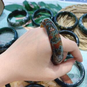 Vòng kiềng băng ngọc thuỷ tảo thiên nhiên