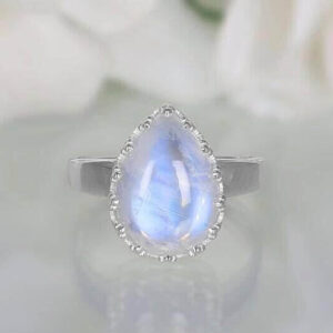 Nhẫn Đính Đá Moonstone (N0206)