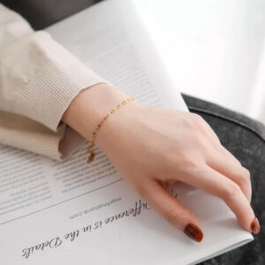 Lắc tay vàng 14K (One string bracelet)