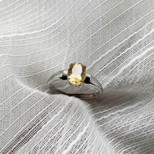 Nhẫn đính đá Citrine thiên nhiên Oval Free Size (N0638)