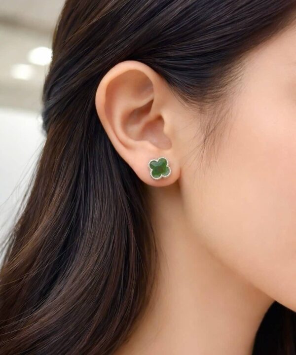 Bông Tai Ngọc Bích Canada cỏ bốn lá may mắn (B0203)